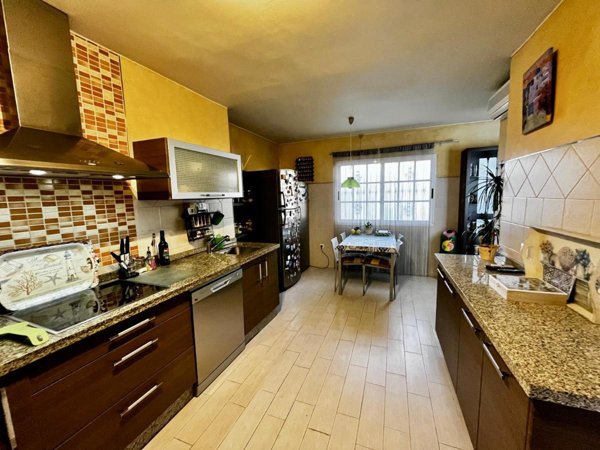 Like At Home Near Seville Montequinto ภายนอก รูปภาพ